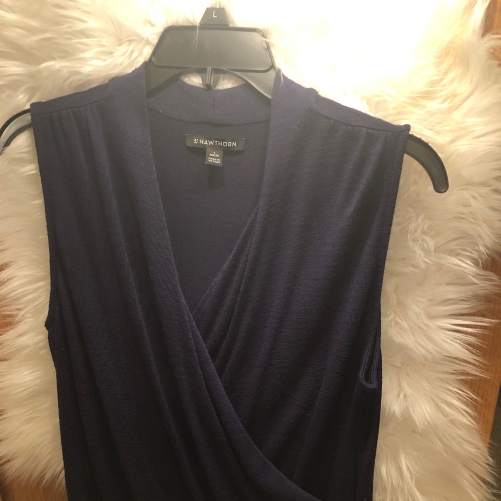 - 🎉HOST PICK🎉Navy blue Front Wrap Knit Top